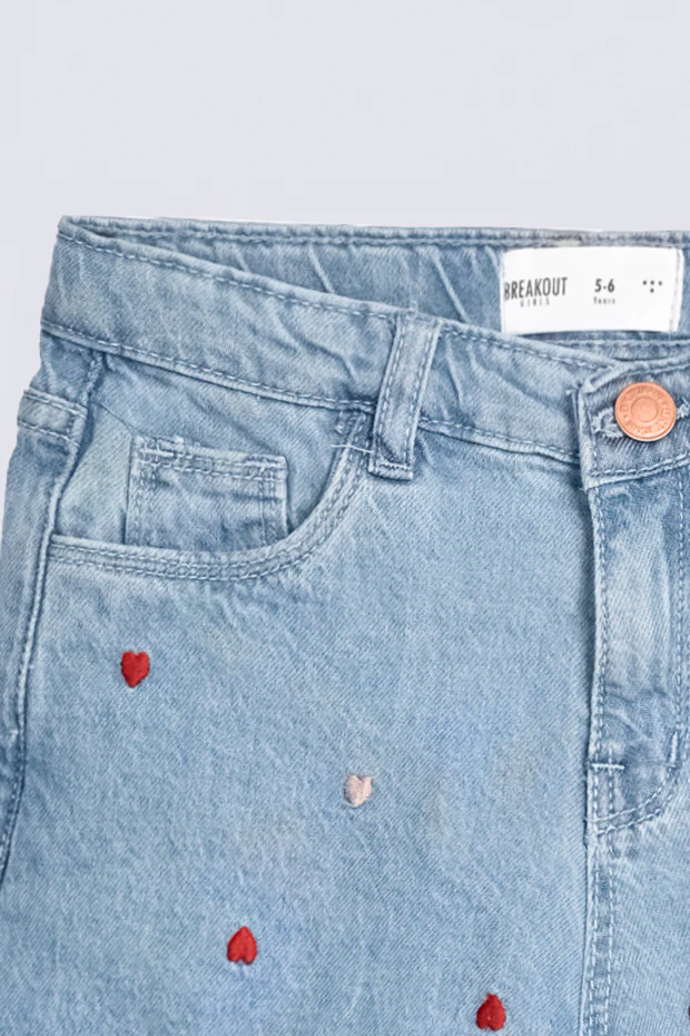 GIRLS HEART EMBROIDERED DENIM SHORTS - Image 3