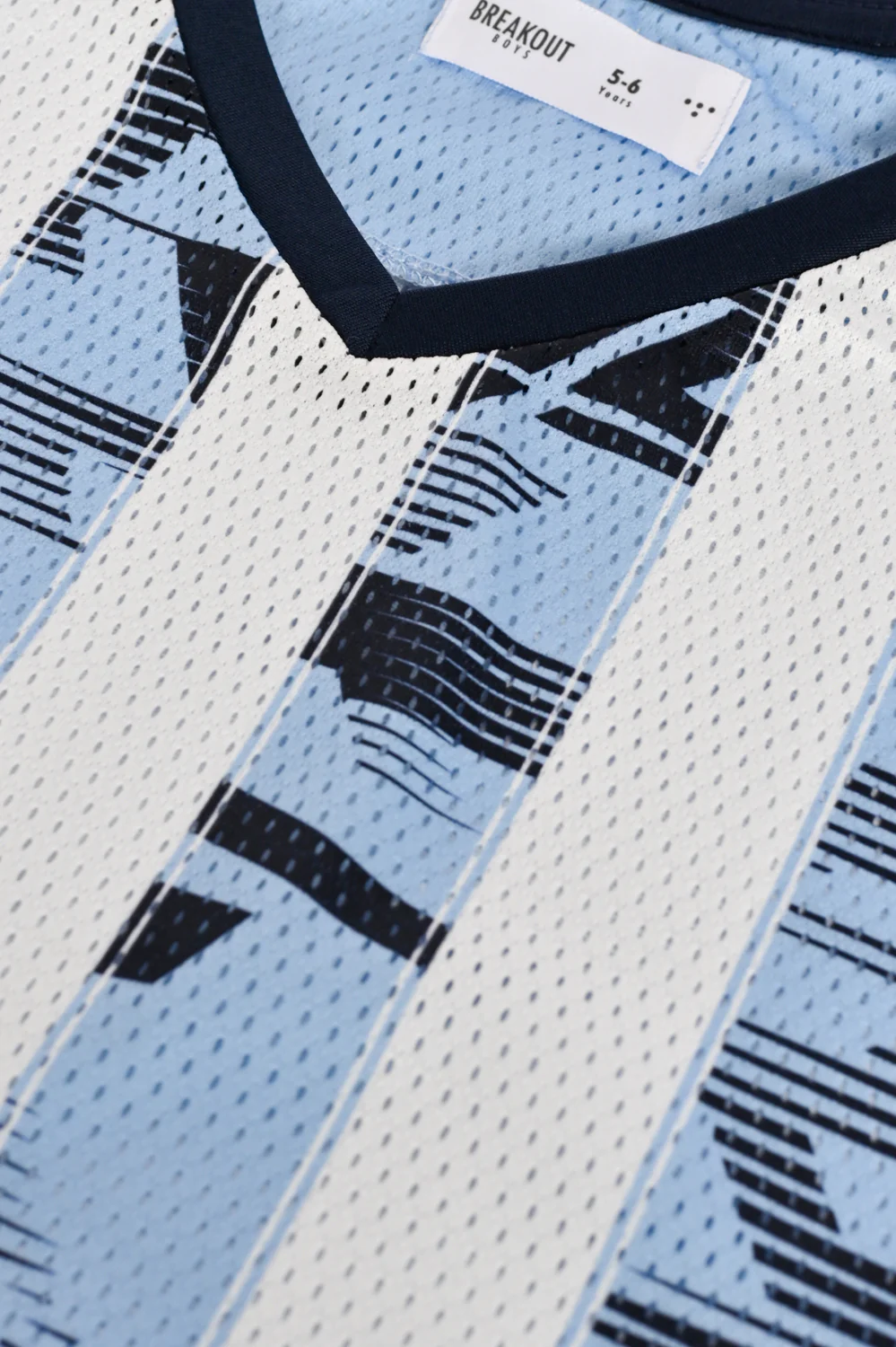 BOYS MESH FABRIC STRIPED TEE - Image 3