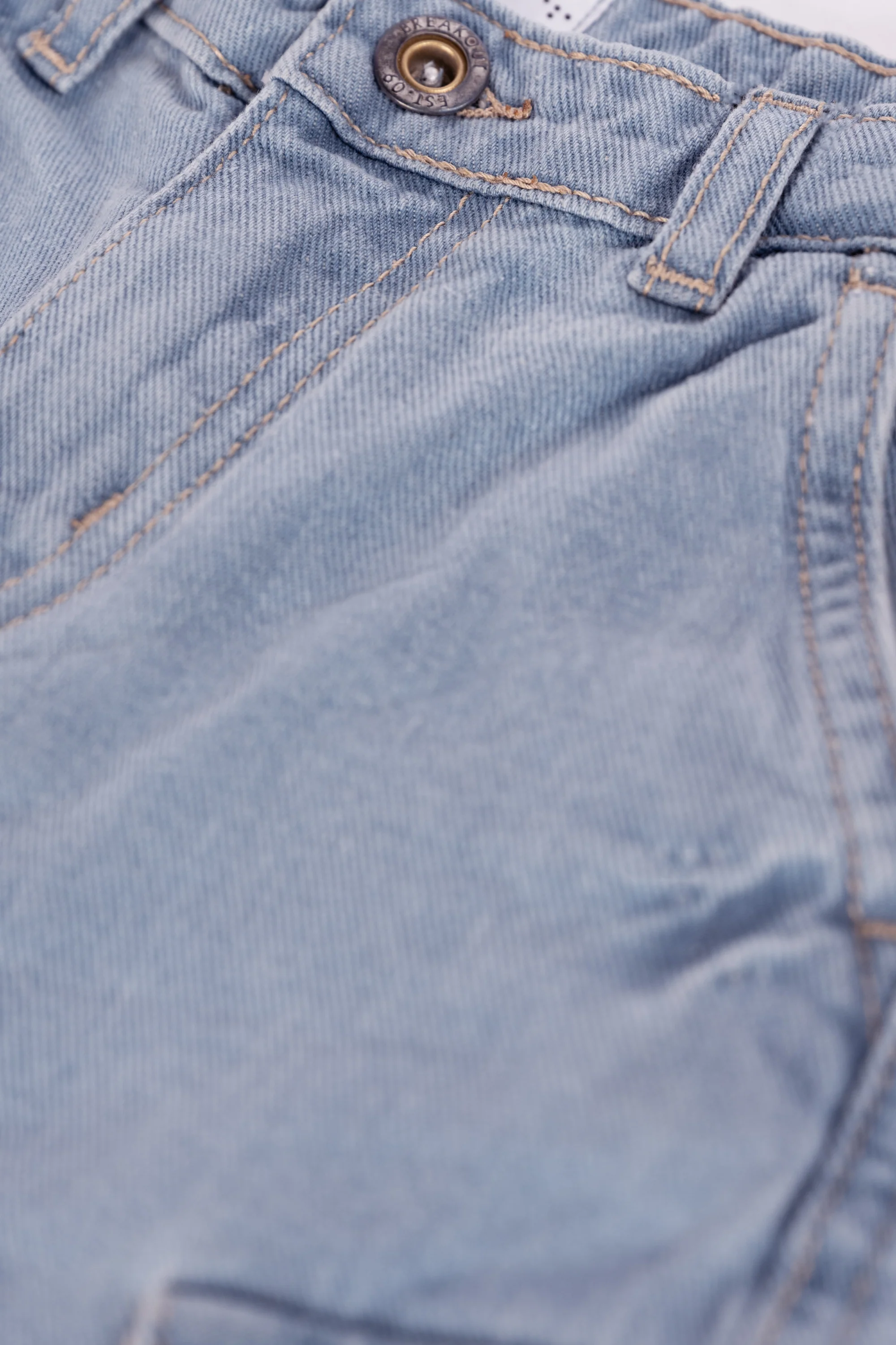 BOYS CARGO DENIM SHORTS - Image 3