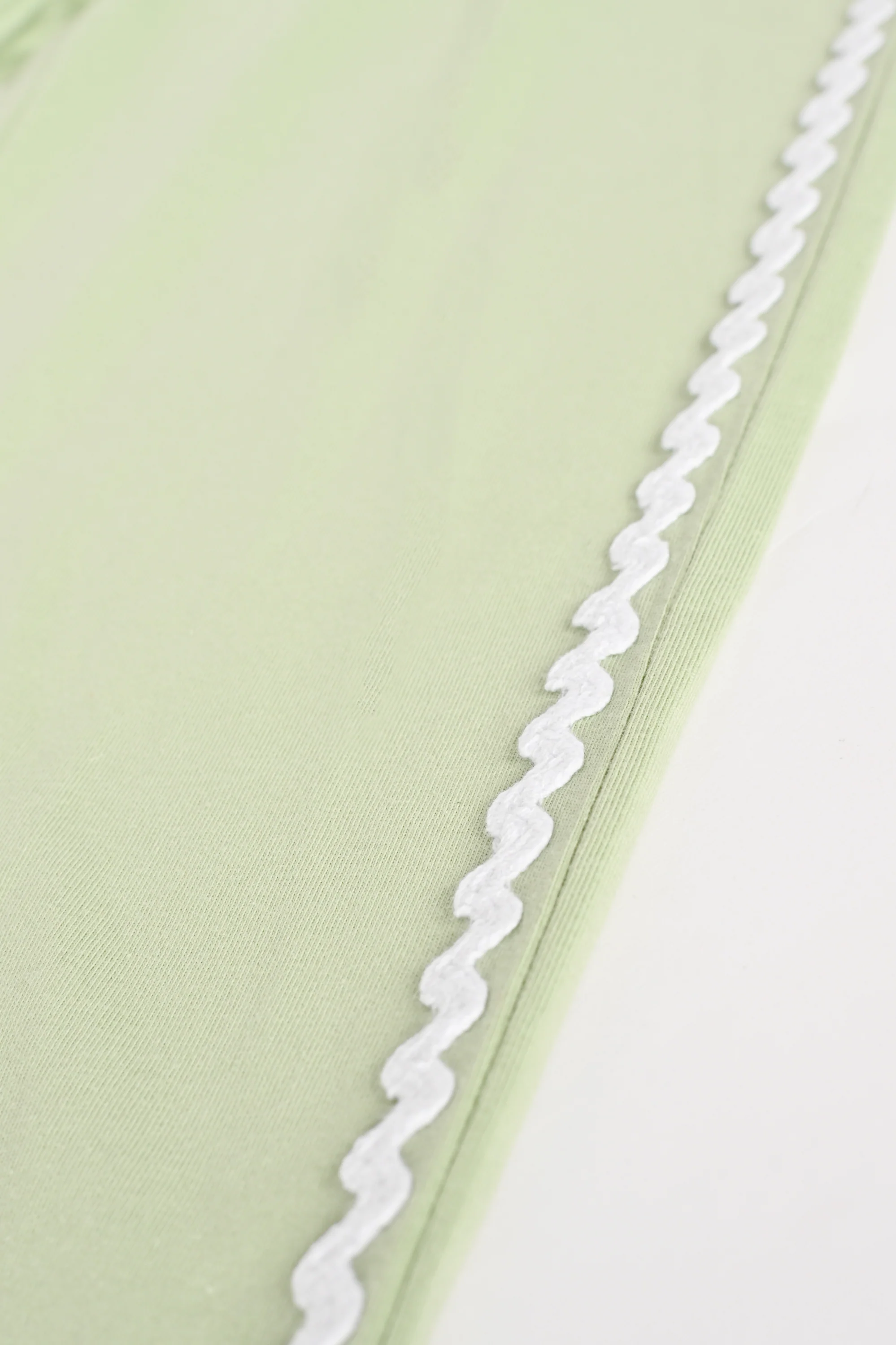 GIRLS LOOSE TROUSER WITH LACE DETAIL - Image 3