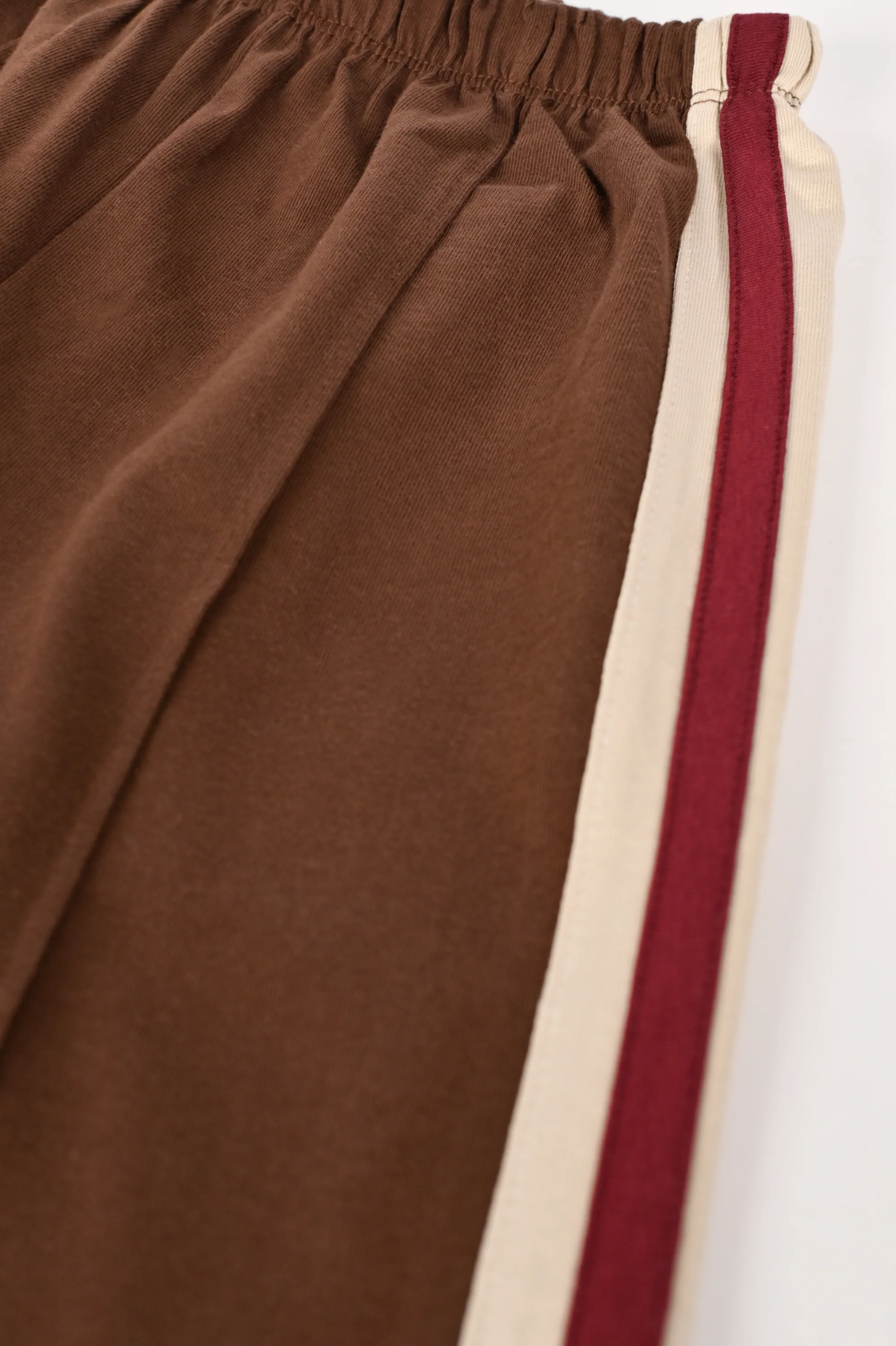 GIRLS LOOSE TROUSER WITH SIDE PANEL - Image 3