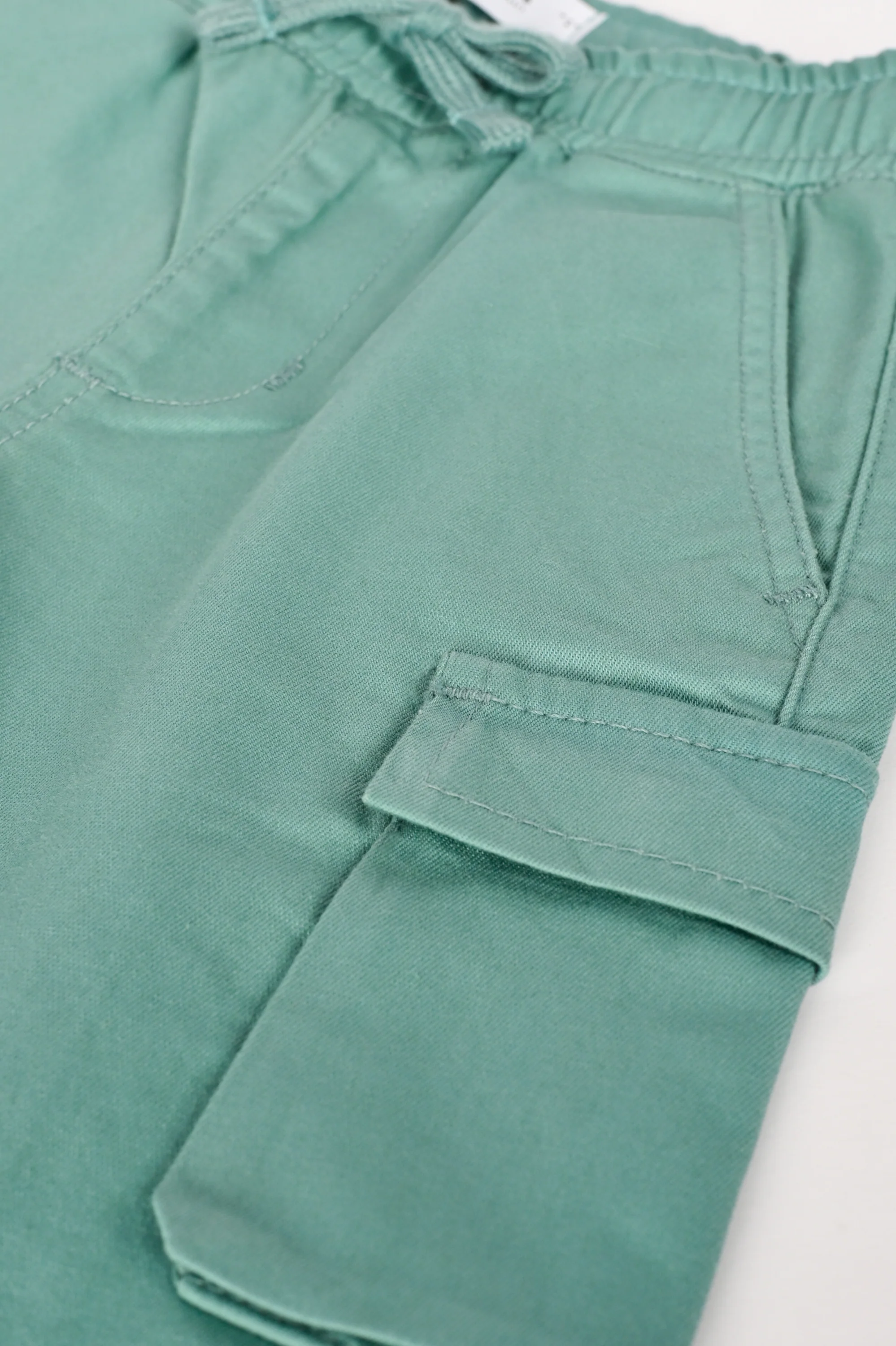 BOYS CARGO SHORTS - Image 3
