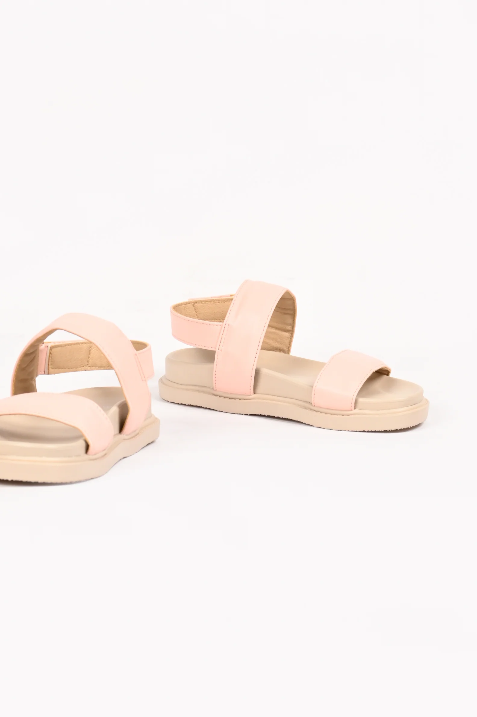 GIRLS WIDE STRAP SANDAL - Image 2